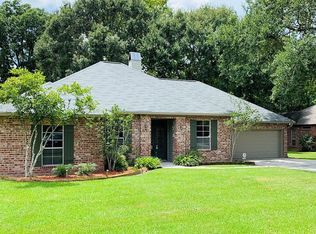 312 Constitution Dr, Lafayette, LA 70503