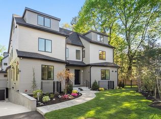956 Walnut St #7, Newton Highlands, MA 02461