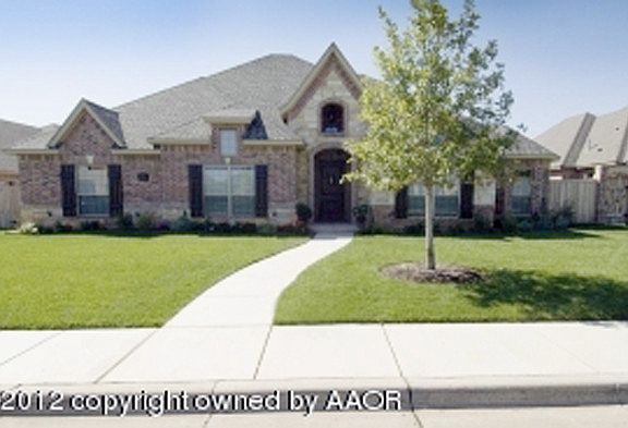 3rd image of 7903 Greenbriar Dr