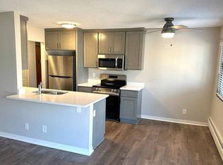 2050-2052 7th Ave E #206-2050, Saint Paul, MN 55109