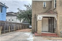 4th image of 1305 S Shepherd Dr Ste B
