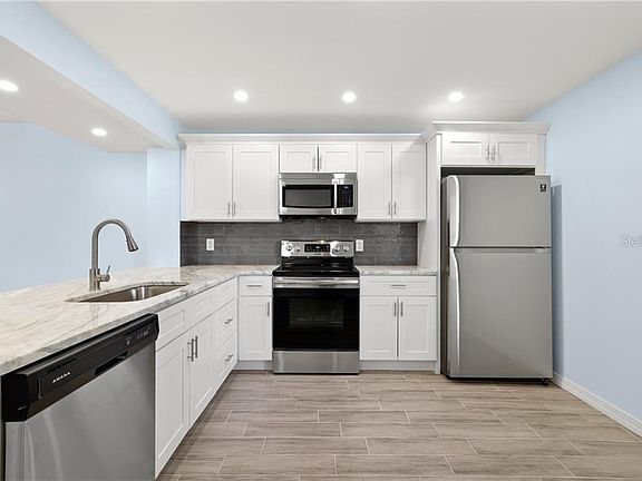 3rd image of 14130 Rosemary Ln APT 5202