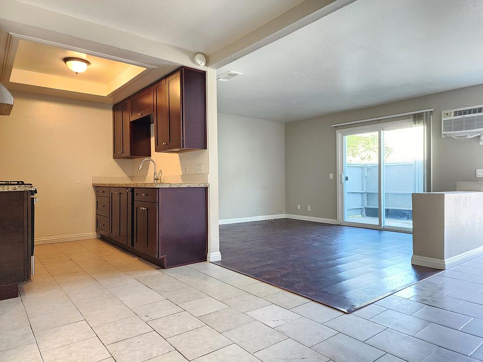 1st image of 810 S Anaheim Blvd APT 101