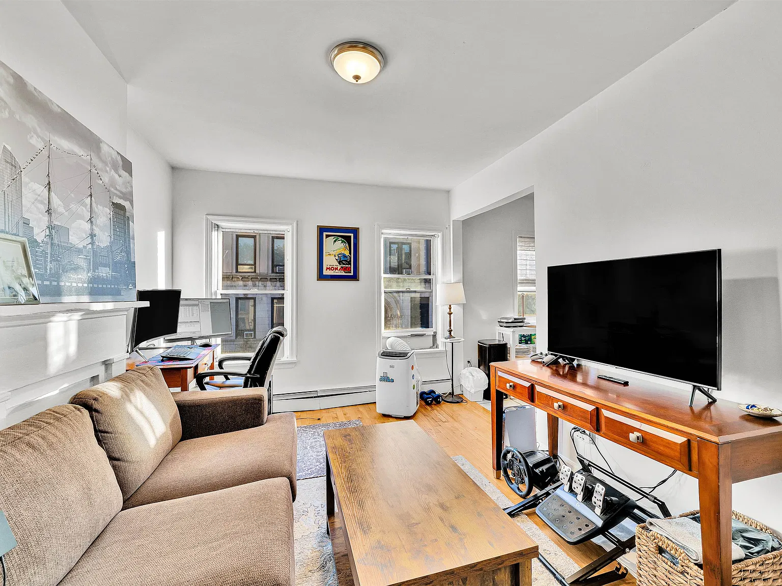 1 bed, 1.0 bath, $2,275 — Photo 2