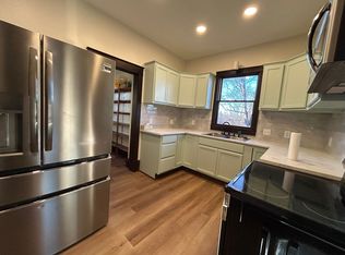 136 Darst Ave, Dublin, VA 24084