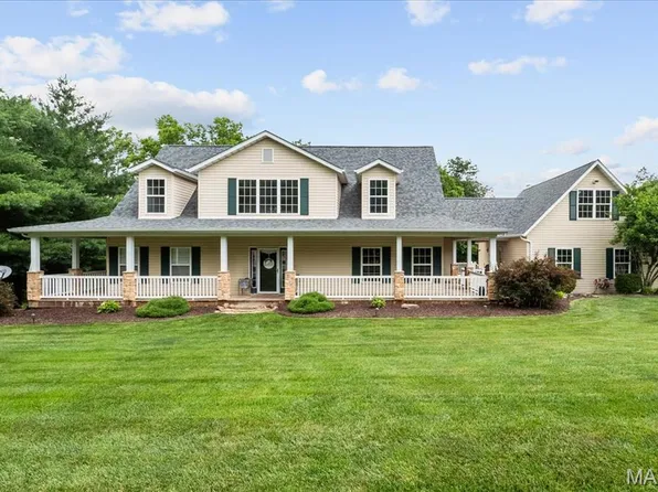 7957 Grizzly Holw, Waterloo, IL 62298