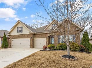 280 Falcon Ridge Dr, New Market, AL 35761