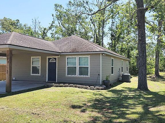 4th image of 595 Ethel Dr #D