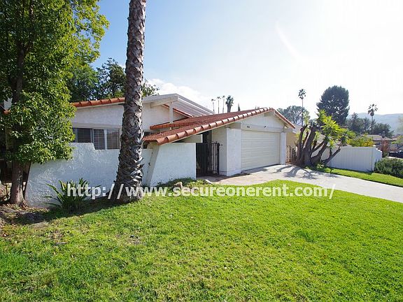 2nd image of 30744 Mainmast Dr