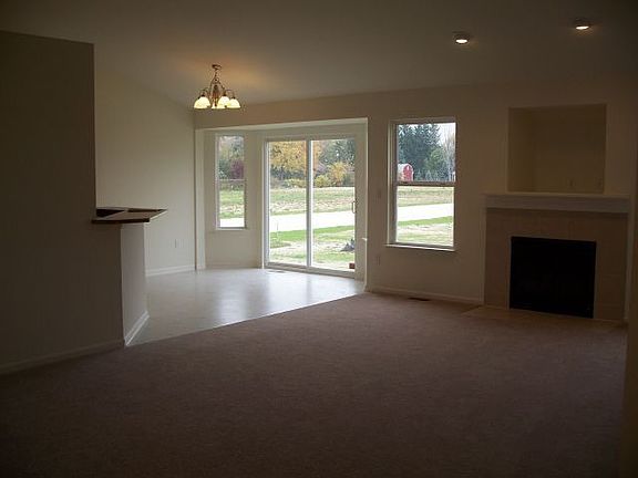 Virtual Tour at www.thesilvermancompany.com