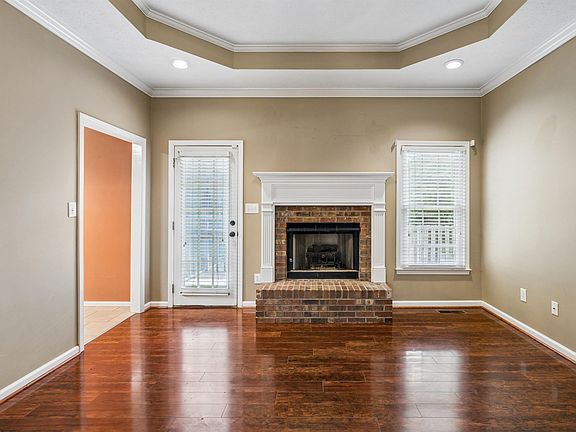 5th image of 100 Kentwood Trail Cir
