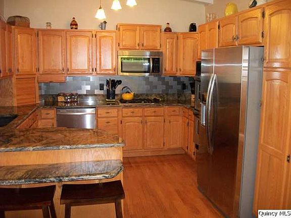 Home for Sale in Quincy, IL $179,900