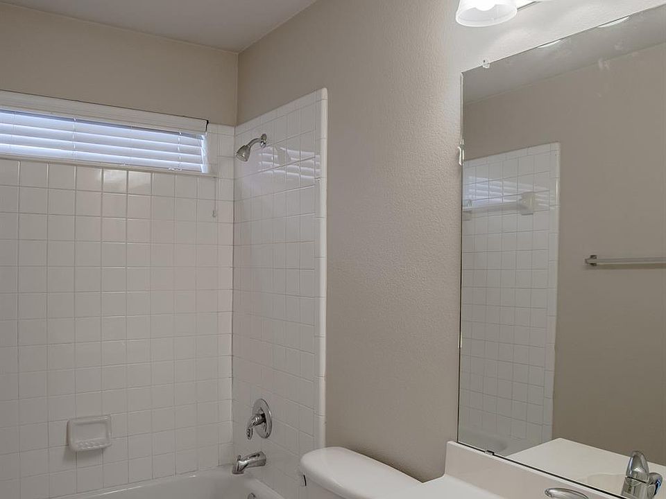 1st image of 6823 Wood Crest Ln