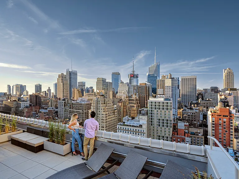 50 W 34th St #8B8 — Photo 18