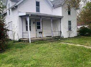 400 Nye St, Clay City, IN 47841