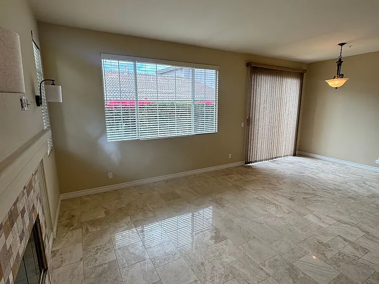 170 Trofello Ln — Photo 11