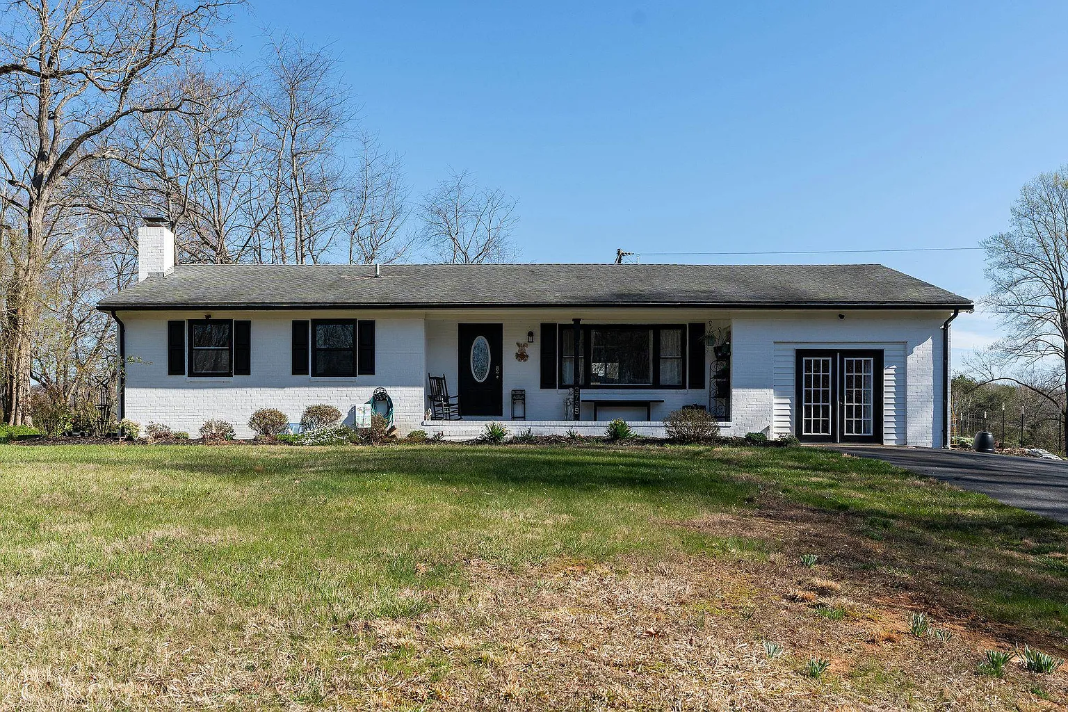 3739 Stony Point Rd photo 1