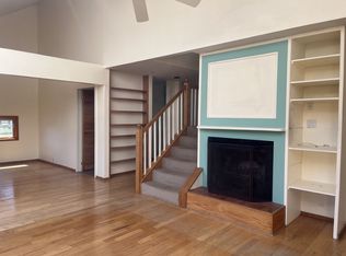 4 Yearling Ct, East Hampton, NY 11937