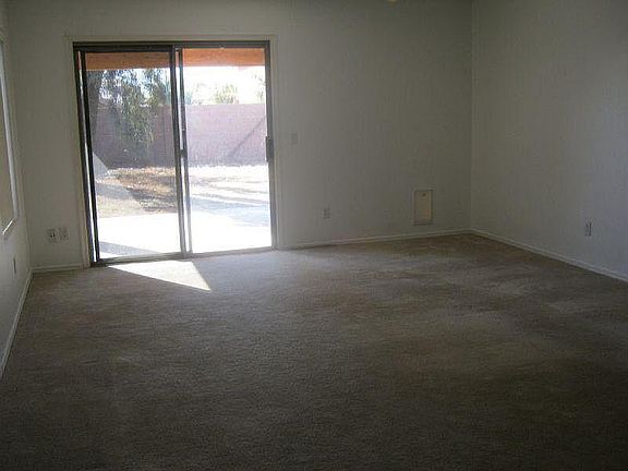 5th image of 10319 E Crescent Ave