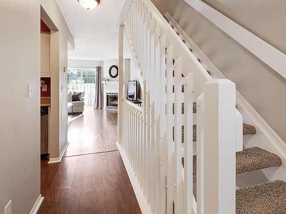 4th image of 1662 Bennigan Dr #170F