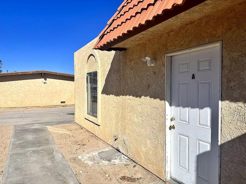 73433 Sun Valley Dr