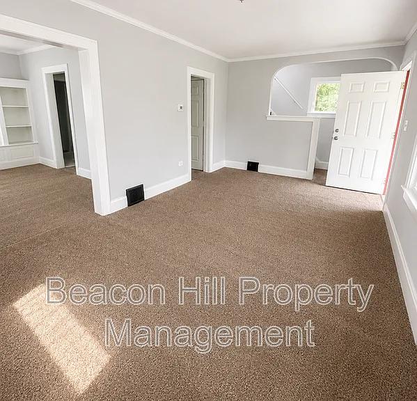 12909 Benwood Ave — Photo 3