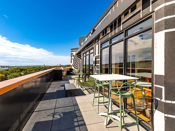 4th image of 337 7th St W #213