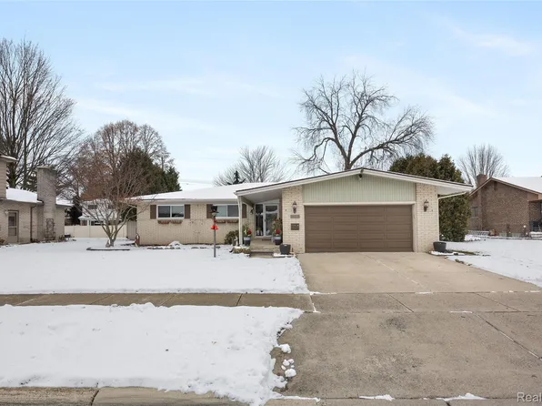 10110 Balfour Ave, Allen Park, MI 48101