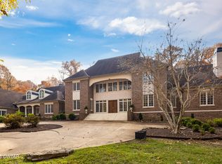 38 Bridlepath Dr, Jackson, TN 38305