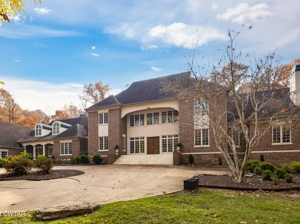 38 Bridlepath Dr, Jackson, TN 38305