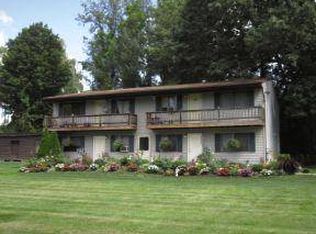 3 Cemetery Rd, Clifton Park, NY 12065