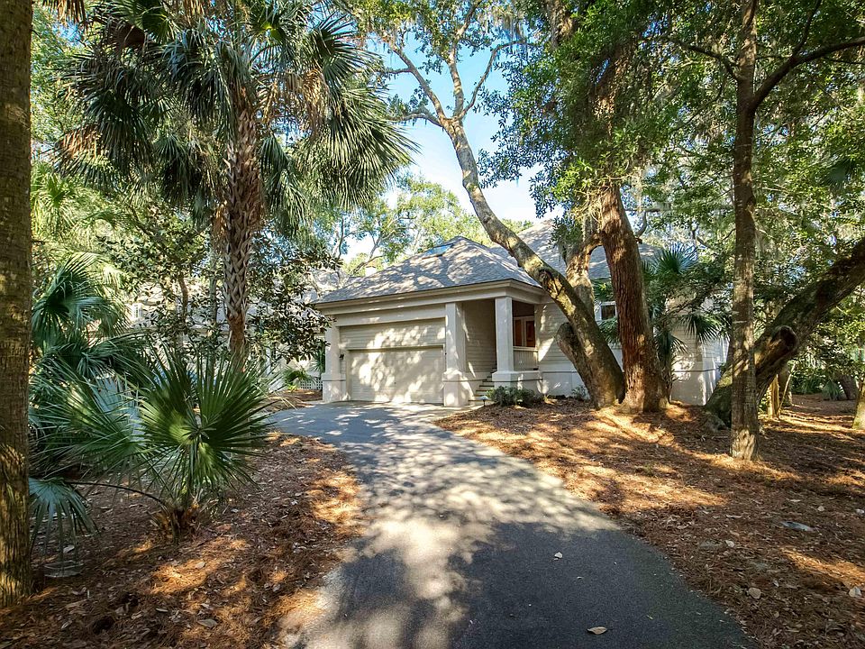 1st image of 2999 Hidden Oak Dr