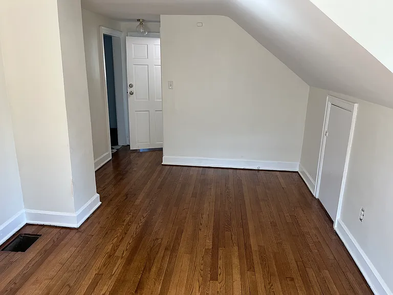 219 Langford Ct #2 — Photo 4
