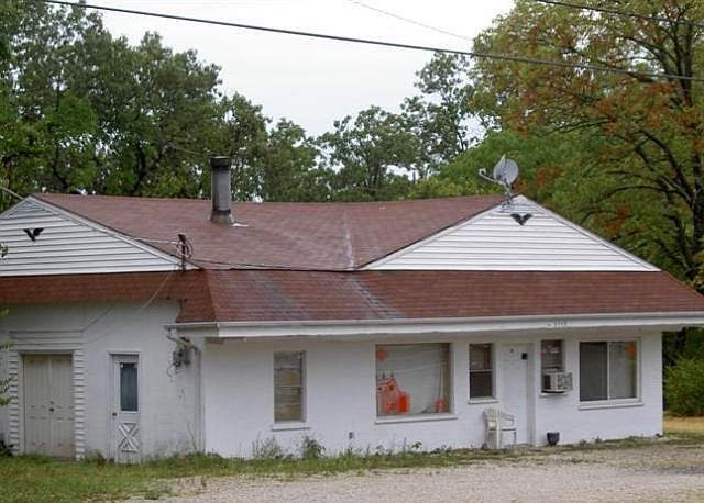 2nd image of 5359 Highway 21