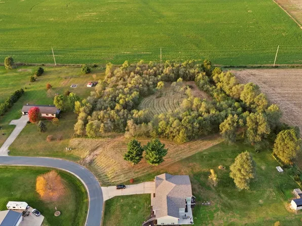 9 Jackpine Ave, Sparta, WI 54656