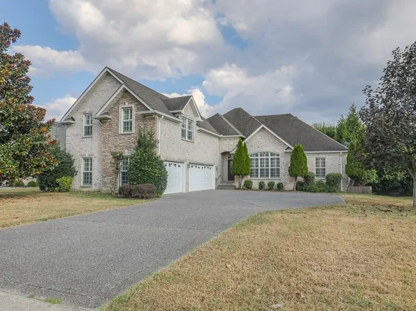 649 Bonita Pkwy S, Hendersonville, TN 37075