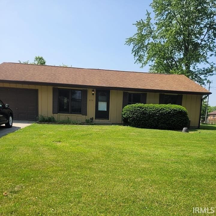 1st image of 223 W Price Ave