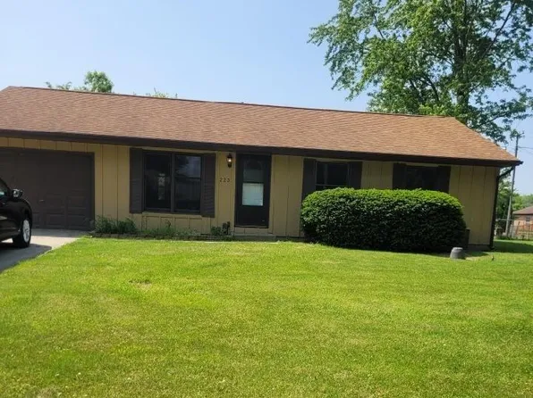 223 W Price Ave, Gaston, IN 47342