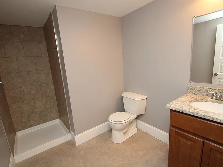 211 W Lanvale St — Photo 16