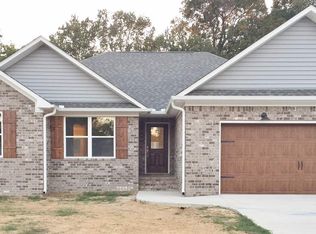 905 Granite Dr, Newbern, TN 38059