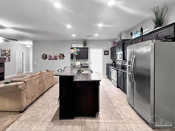 2nd image of 8373 New Orleans Ct