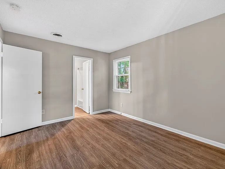 4725 Pennoak Rd — Photo 13