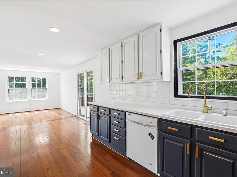 15304 Good Hope Rd — Photo 9