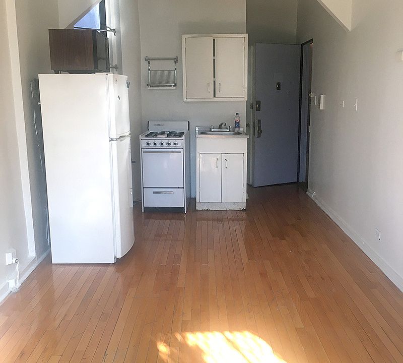 2nd image of 101 W 133rd St #55