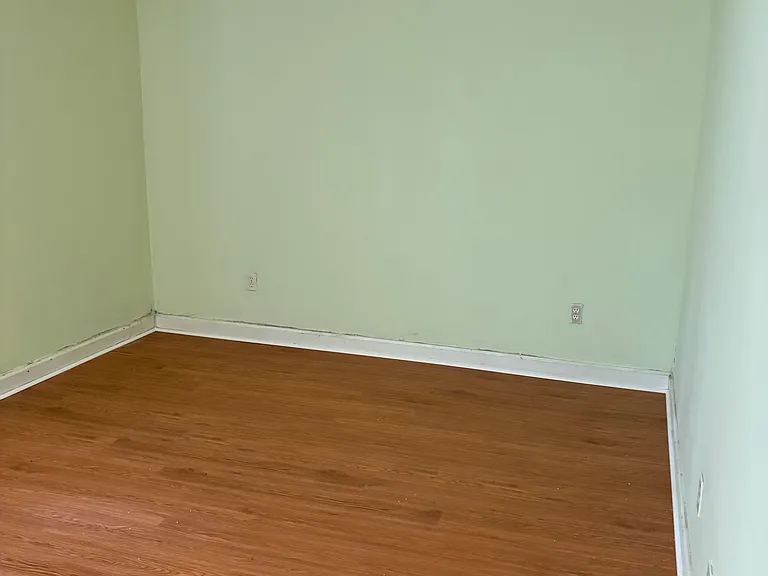 1295 Schaub Dr #A — Photo 11