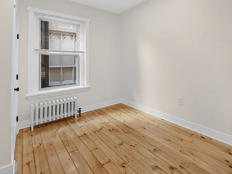 3427 13th St NW #204 — Photo 5