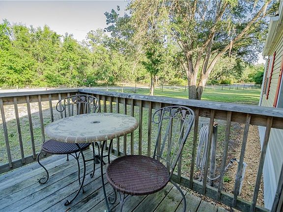 3rd image of 12440 Countryland Dr