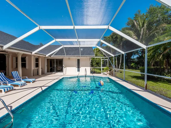 15495 Rolling Meadows Cir, Wellington, FL 33414