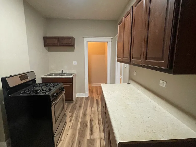 7556 S Langley Ave #1 — Photo 28
