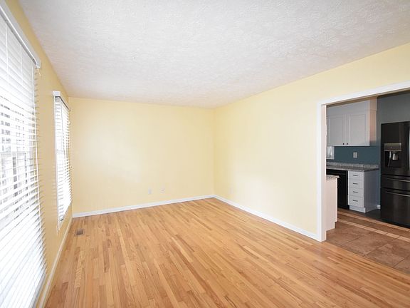 2nd image of 333 McFadyen Dr